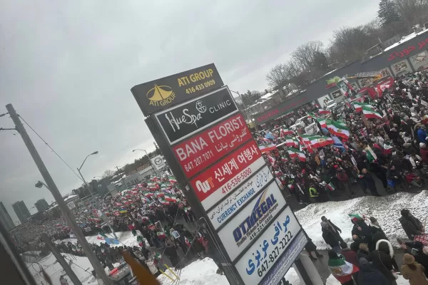 راهپیمایی بزرگ ایرانیان مقیم تورنتو